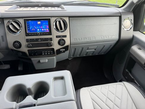 Used 2014 Ford F250 XLT w/ XLT Value Package AWD/4WD image 14