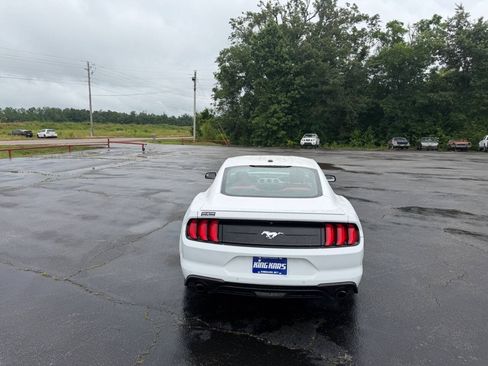Used 2019 Ford Mustang Coupe w/ Equipment Group 101A RWD image 9