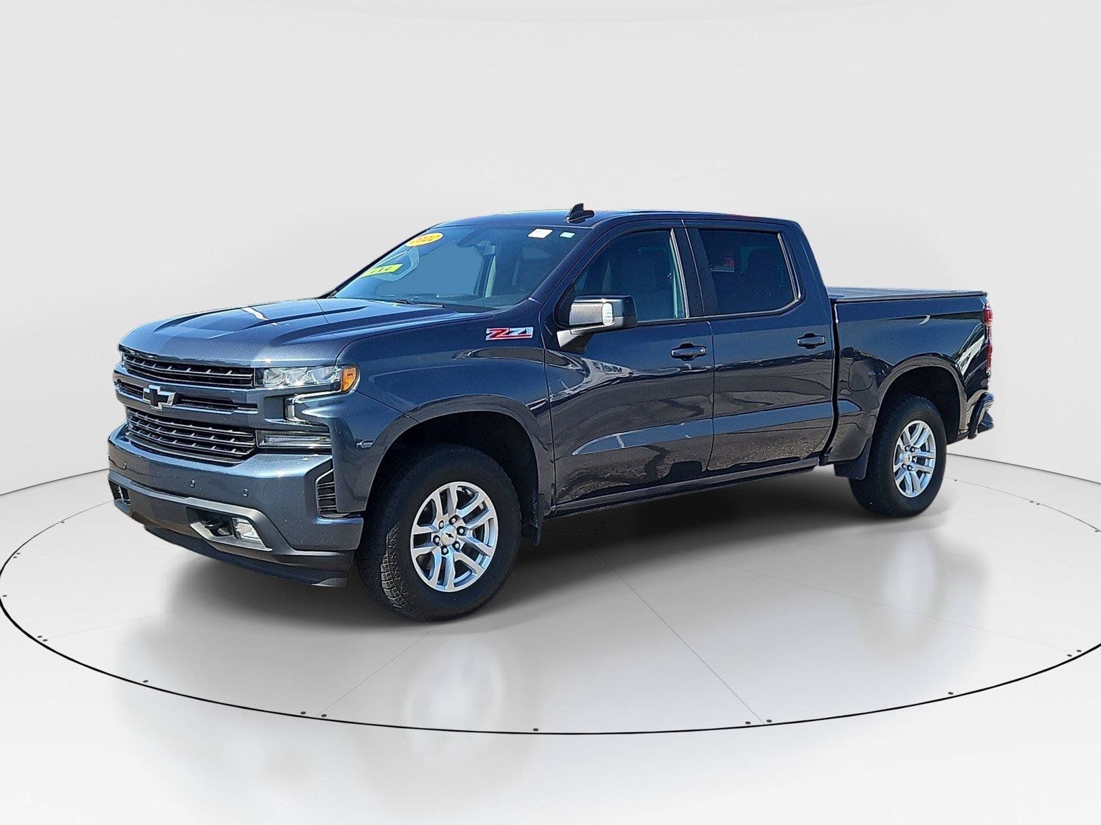 Used 2022 Chevrolet Silverado 1500 RST AWD/4WD image 2