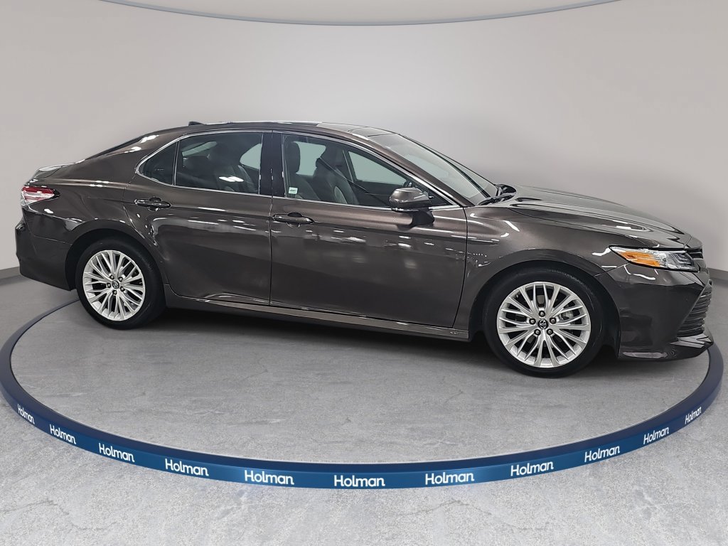 Used 2018 Toyota Camry XLE w/ Driver Assist Package FWD image 5