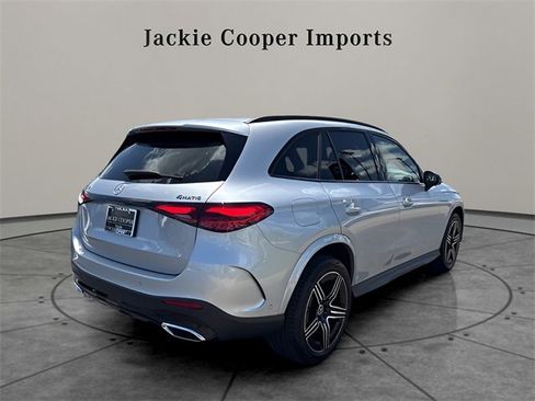 Certified 2025 Mercedes-Benz GLC 300 4MATIC image 5