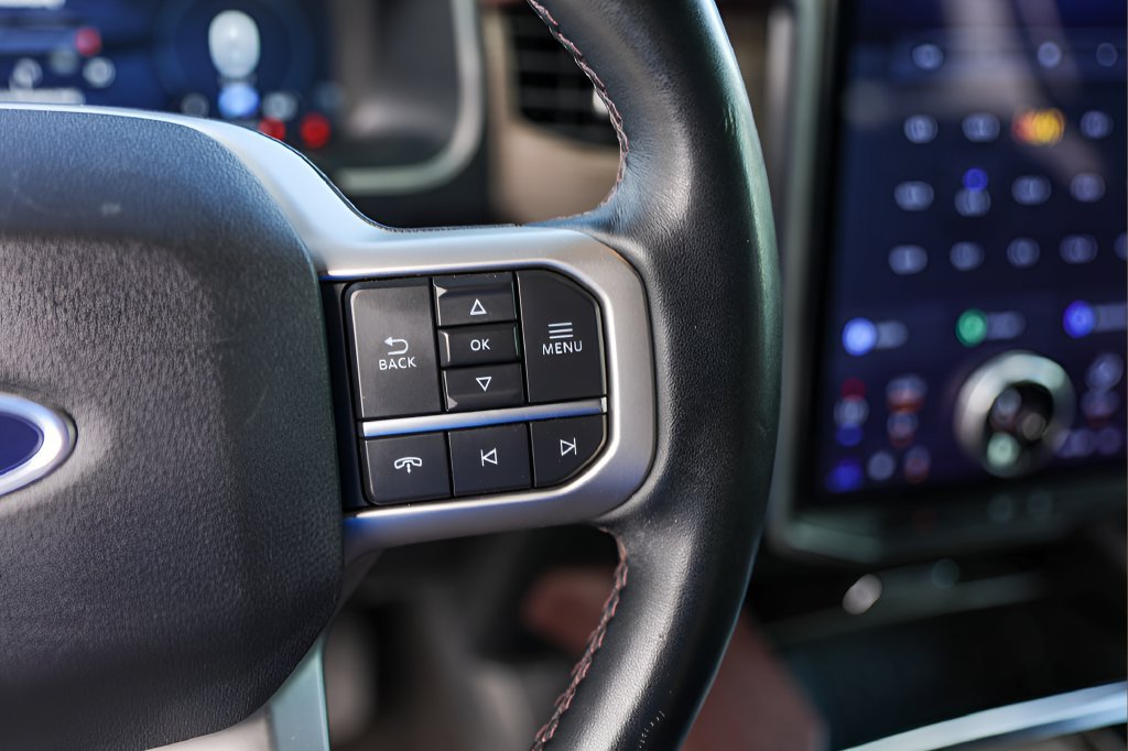 Used 2023 Ford Expedition Limited RWD image 13