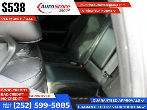 Used 2019 Dodge Challenger R/T w/ T/A Package image 9