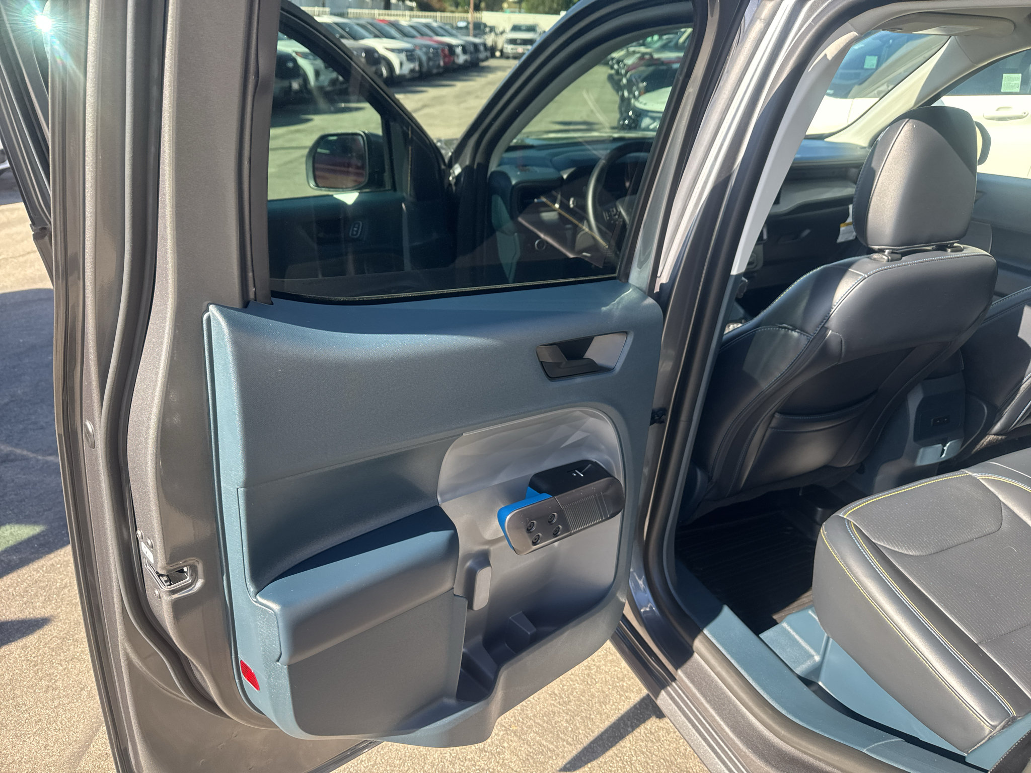 Used 2026 Ford Maverick Lobo AWD/4WD image 40