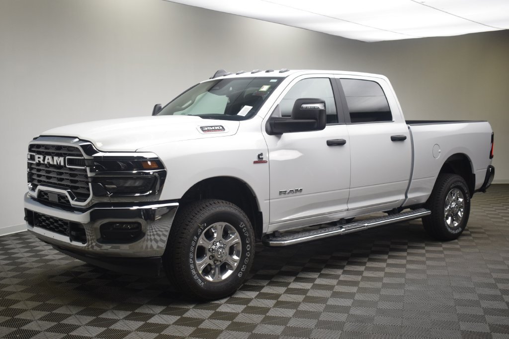 New 2027 RAM 3500 Big Horn AWD/4WD image 16