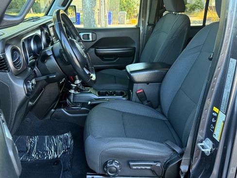 Used 2020 Jeep Wrangler Unlimited Sport AWD/4WD image 20
