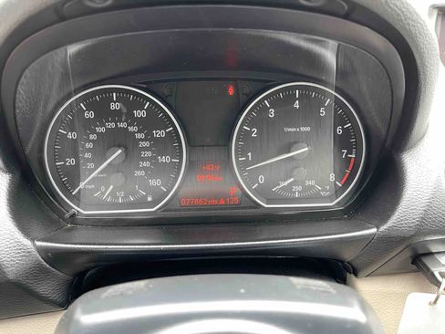 Used 2013 BMW 135i Convertible image 12