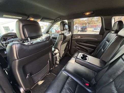 Used 2014 Jeep Grand Cherokee Limited w/ Trailer Tow Group IV image 22