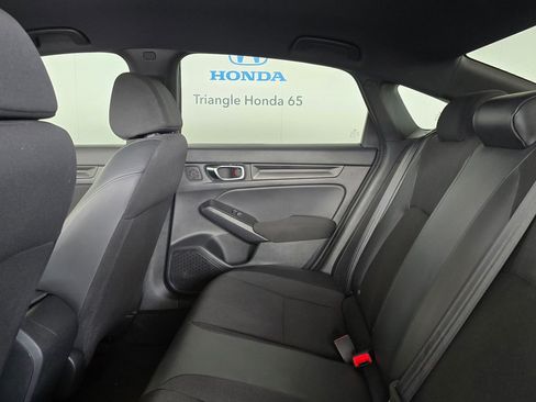 Used 2022 Honda Civic Sport image 8