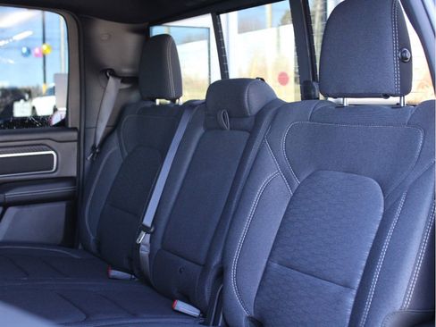New 2026 RAM 1500 Big Horn AWD/4WD image 34