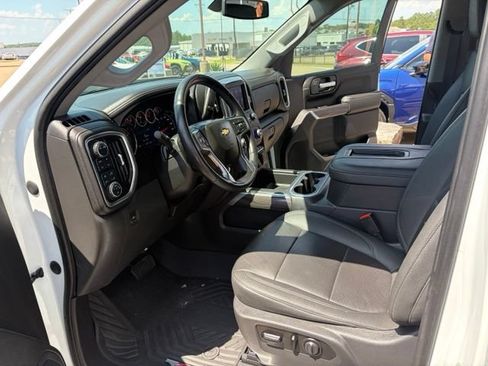 Used 2021 Chevrolet Silverado 1500 LTZ AWD/4WD image 9