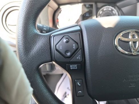 Used 2022 Toyota Tacoma SR w/ SX Package RWD image 18