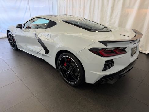 Used 2024 Chevrolet Corvette Stingray Premium Cpe w/ Stealth Interior Trim Package RWD image 3