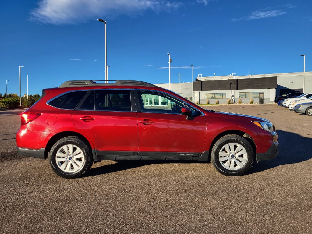 Used 2015 Subaru Outback 2.5i Premium AWD/4WD image 7