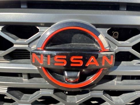 Used 2023 Nissan Frontier PRO-4X w/ Pro Convenience Package image 31