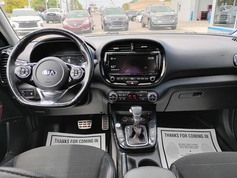 Used 2020 Kia Soul GT-Line Turbo FWD image 5