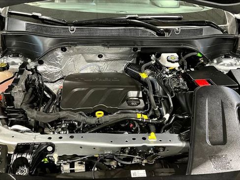 Certified 2025 Chevrolet Trax ACTIV w/ Sunroof Package FWD image 27