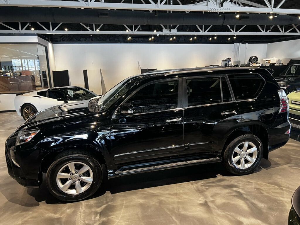 Used 2019 Lexus GX 460 w/ Navigation Package AWD/4WD image 2