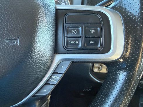Used 2020 RAM 2500 Big Horn image 35