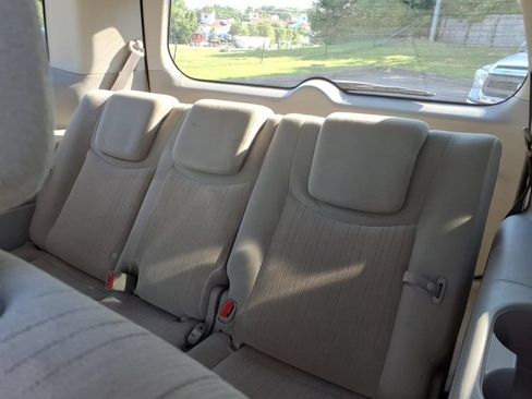 Used 2013 Nissan Quest SV FWD image 6