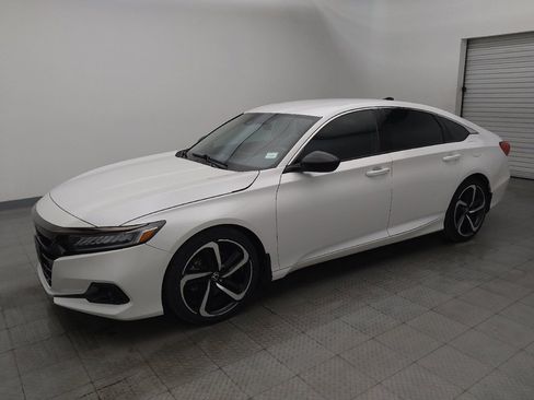 Used 2021 Honda Accord Sport Special Edition image 2