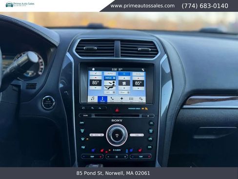 Used 2017 Ford Explorer Platinum AWD/4WD image 27