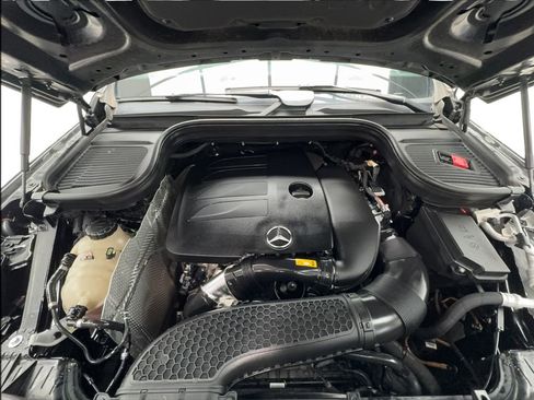Used 2022 Mercedes-Benz GLE 350 w/ AMG Line Exterior image 17