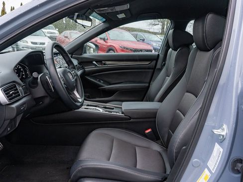 Certified 2022 Honda Accord Sport image 9