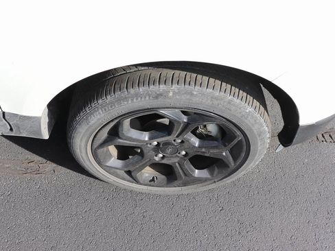 Used 2021 Ford EcoSport SES image 3