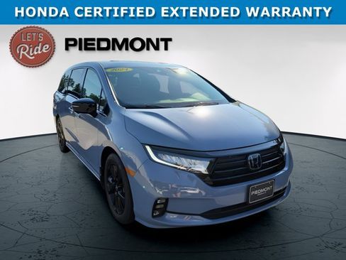 Certified 2024 Honda Odyssey Sport image 4
