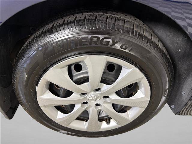 Used 2025 Toyota Corolla LE FWD image 17