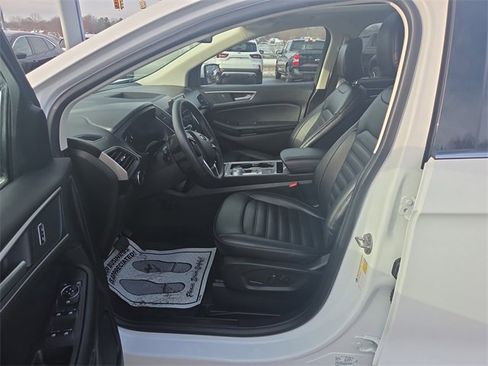 Certified 2024 Ford Edge SEL w/ Convenience Package image 34