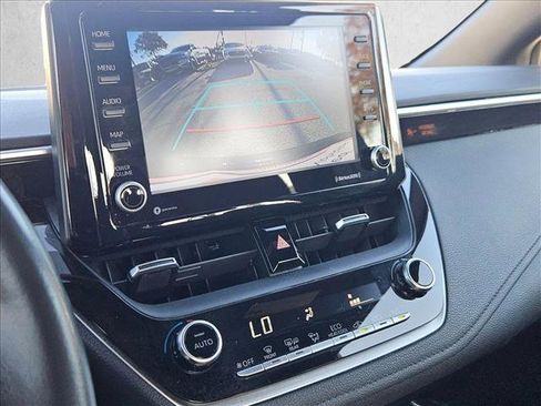 Used 2022 Toyota Corolla SE image 13