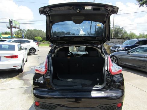 Used 2016 Nissan Juke S FWD image 7