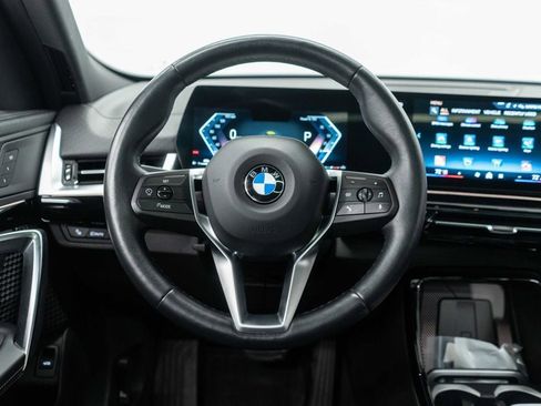Used 2025 BMW X2 xDrive28i image 15