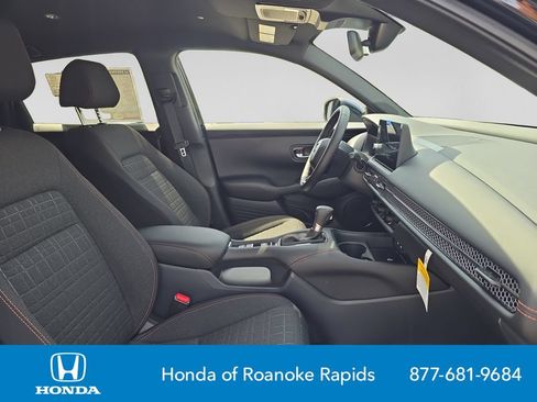 New 2026 Honda HR-V Sport image 17
