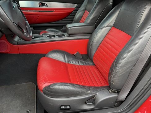 Used 2002 Ford Thunderbird RWD image 11