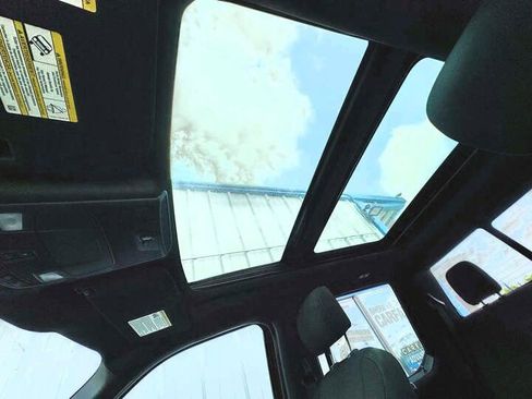 Used 2018 Ford F150 XLT w/ Equipment Group 302A Luxury image 27