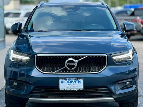 Used 2021 Volvo XC40 T4 Momentum FWD image 36
