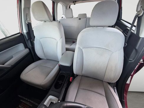 Used 2018 Subaru Forester 2.5i w/ Alloy Wheel Package AWD/4WD image 11