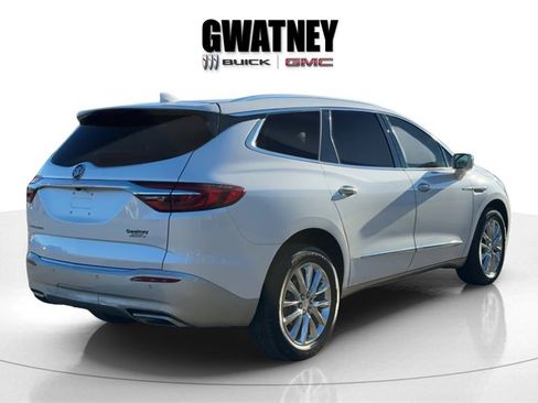 Used 2020 Buick Enclave Premium w/ Sun and Sites Package image 6