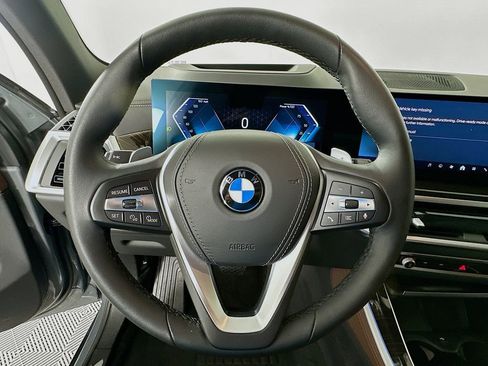 Certified 2024 BMW X5 xDrive40i w/ Premium Package AWD/4WD image 11