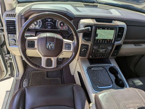 Used 2018 RAM 2500 Longhorn w/ Convenience Group image 16