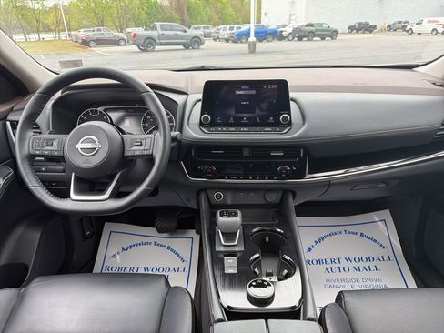 Used 2023 Nissan Rogue SL image 15