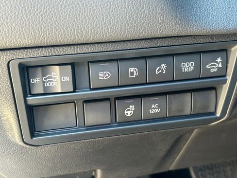 New 2026 Toyota Tundra Limited AWD/4WD image 29