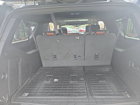 Certified 2023 GMC Yukon XL Denali Ultimate AWD/4WD image 12