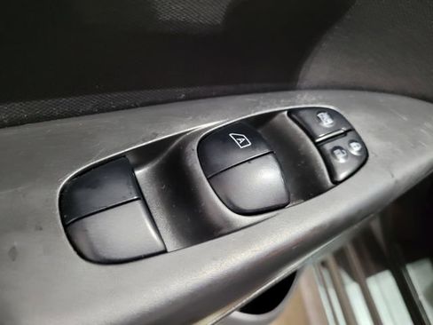 Used 2019 Nissan Sentra SR image 43