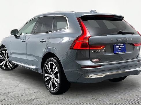 Used 2023 Volvo XC60 B5 Plus w/ Climate Package AWD/4WD image 11