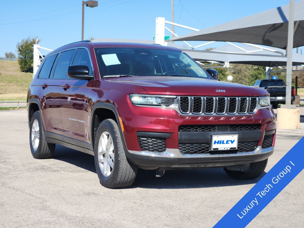 Used 2021 Jeep Grand Cherokee L Laredo w/ Luxury Tech Group I AWD/4WD image 3