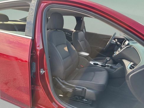 Used 2024 Chevrolet Malibu LT image 31